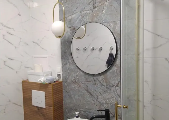 Powstancza Apartment *