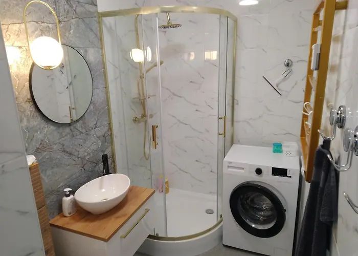 Powstancza Apartment *